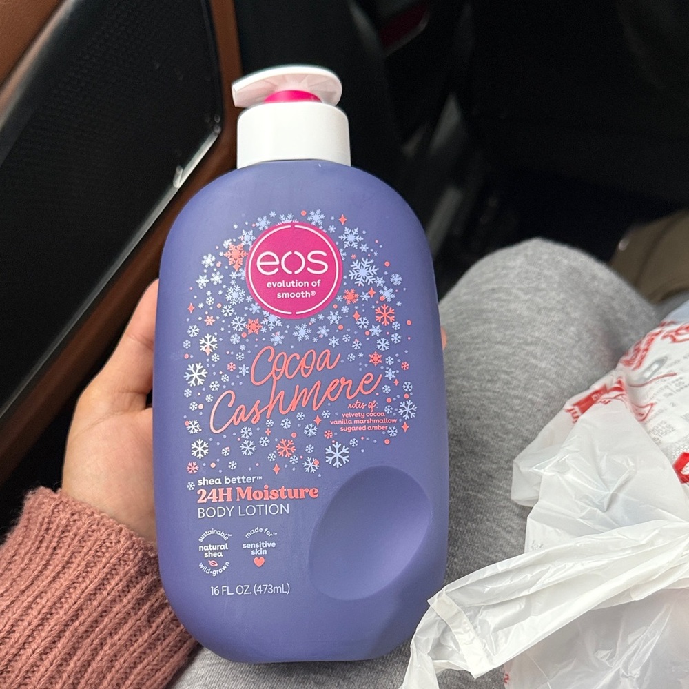 eos Cocoa Cashmere Body Lotion - Purple